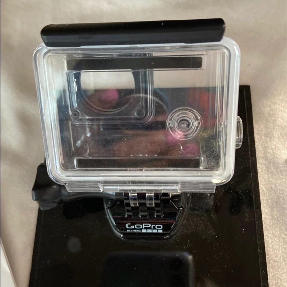 GoPro Hero3+ Silver Bundle - Picture 5 of 8